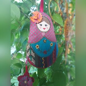 🌿🪆•Folk Art Whimsy in Your Pocket•🪆🌿